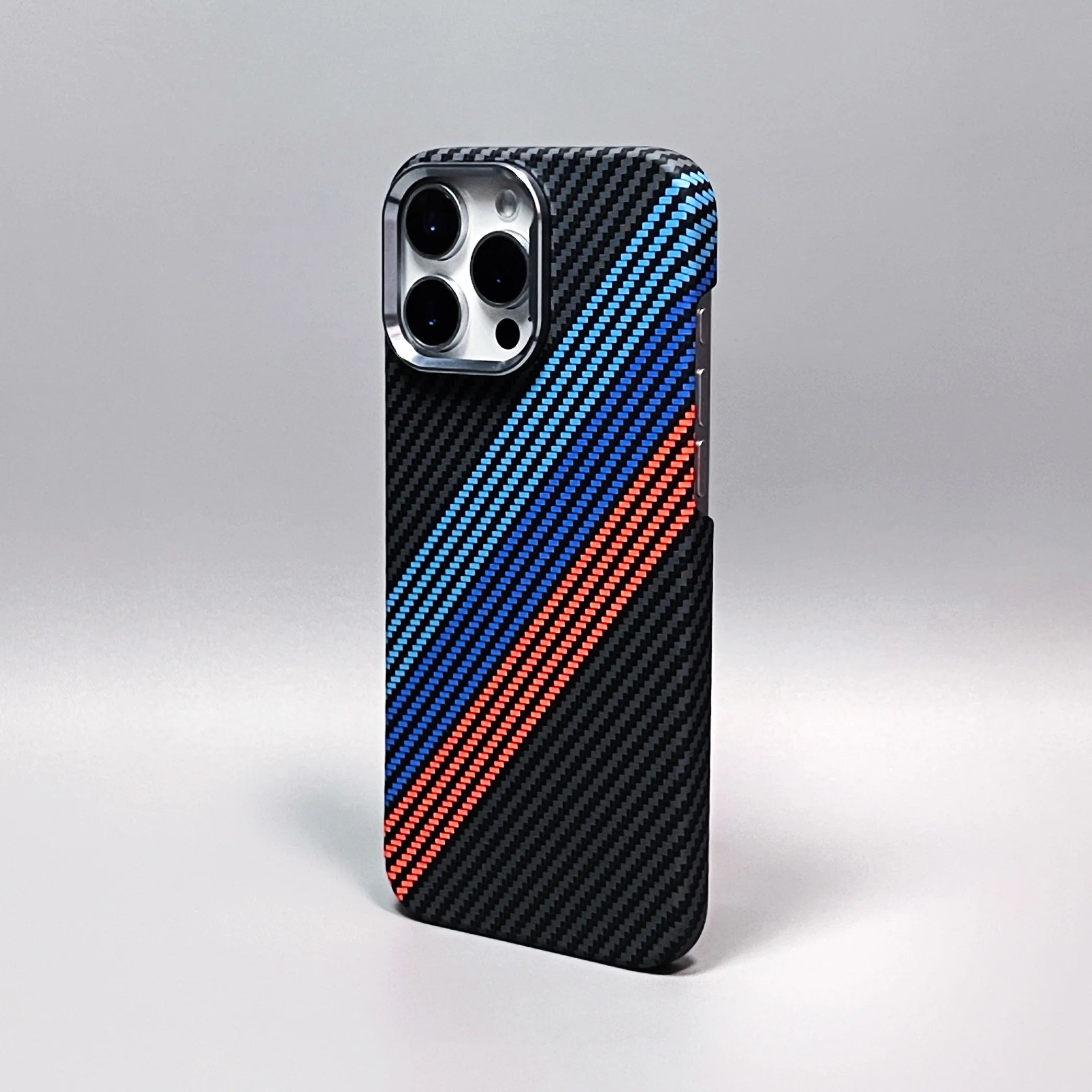 Hard Carbon Fiber Phone Case for iPhone 16 15 14 17 Pro Max 17 Pro/ Max Wireless Charging Alloy Lens Magnetic Protective Cover