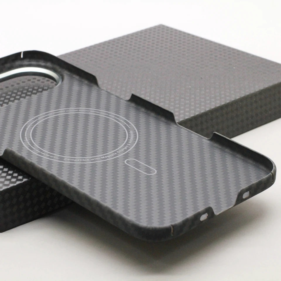 Amstar Magnetic Carbon Fiber Case for iPhone 17 Pro Max / 17 Pro Magsafe Case Aramid Fiber Magnetic Cover for iPhone 17 Air / 17