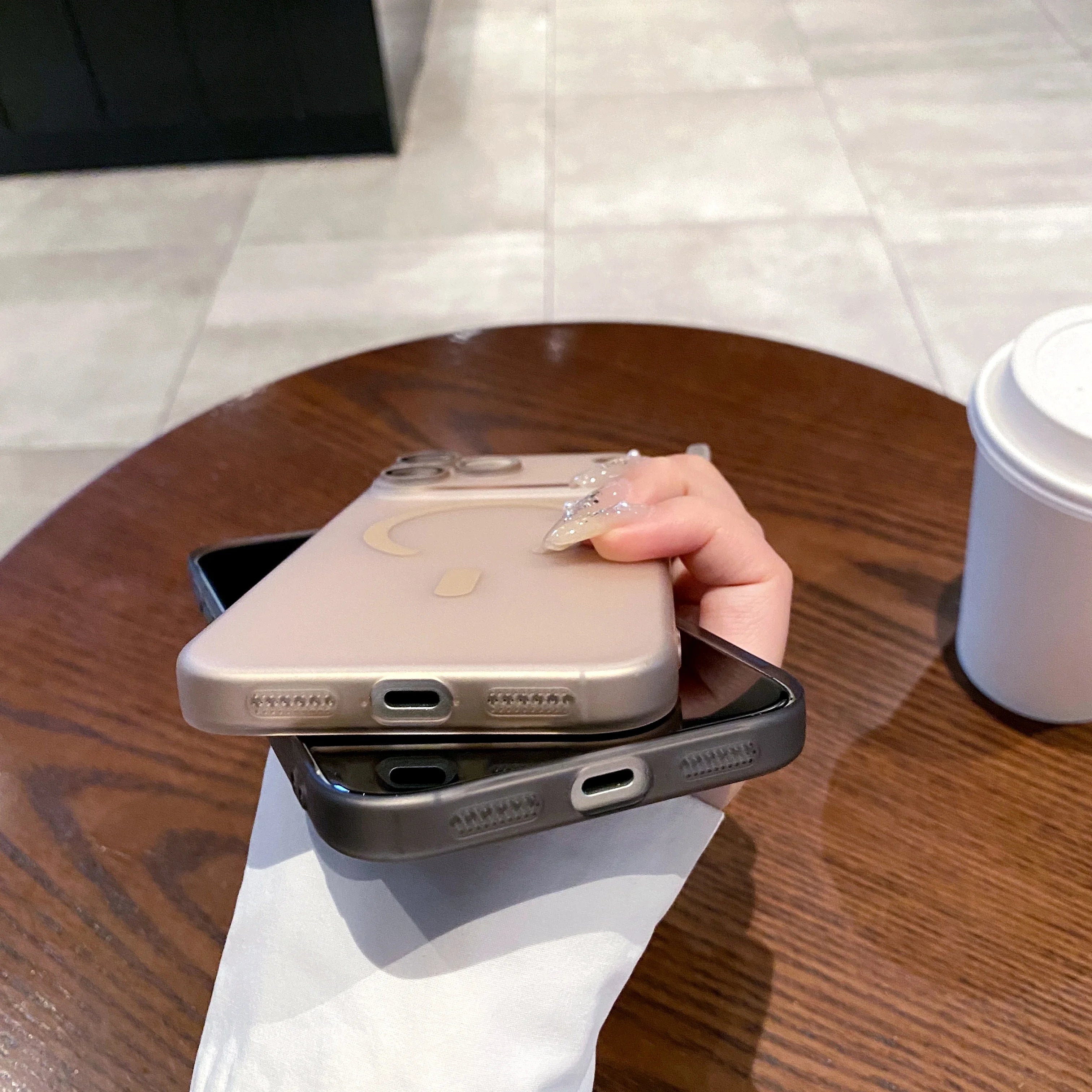 Luxury Ultra Thin Matte Clear For Magsafe Case for iPhone 17 Air 16 15 14 Plus 13 12 11 Pro Max Magnetic Wireless Charge Cover