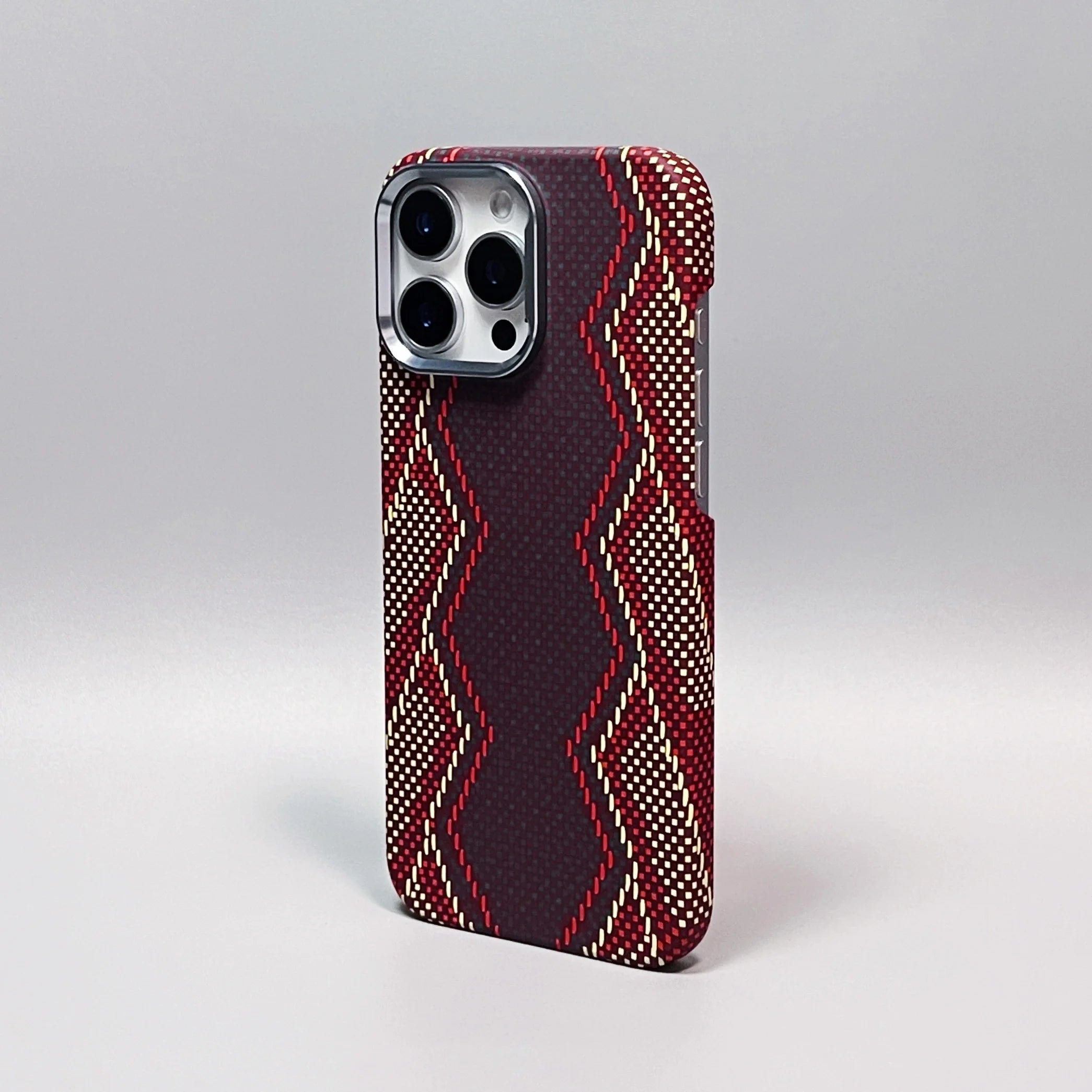 Hard Carbon Fiber Phone Case for iPhone 16 15 14 17 Pro Max 17 Pro/ Max Wireless Charging Alloy Lens Magnetic Protective Cover