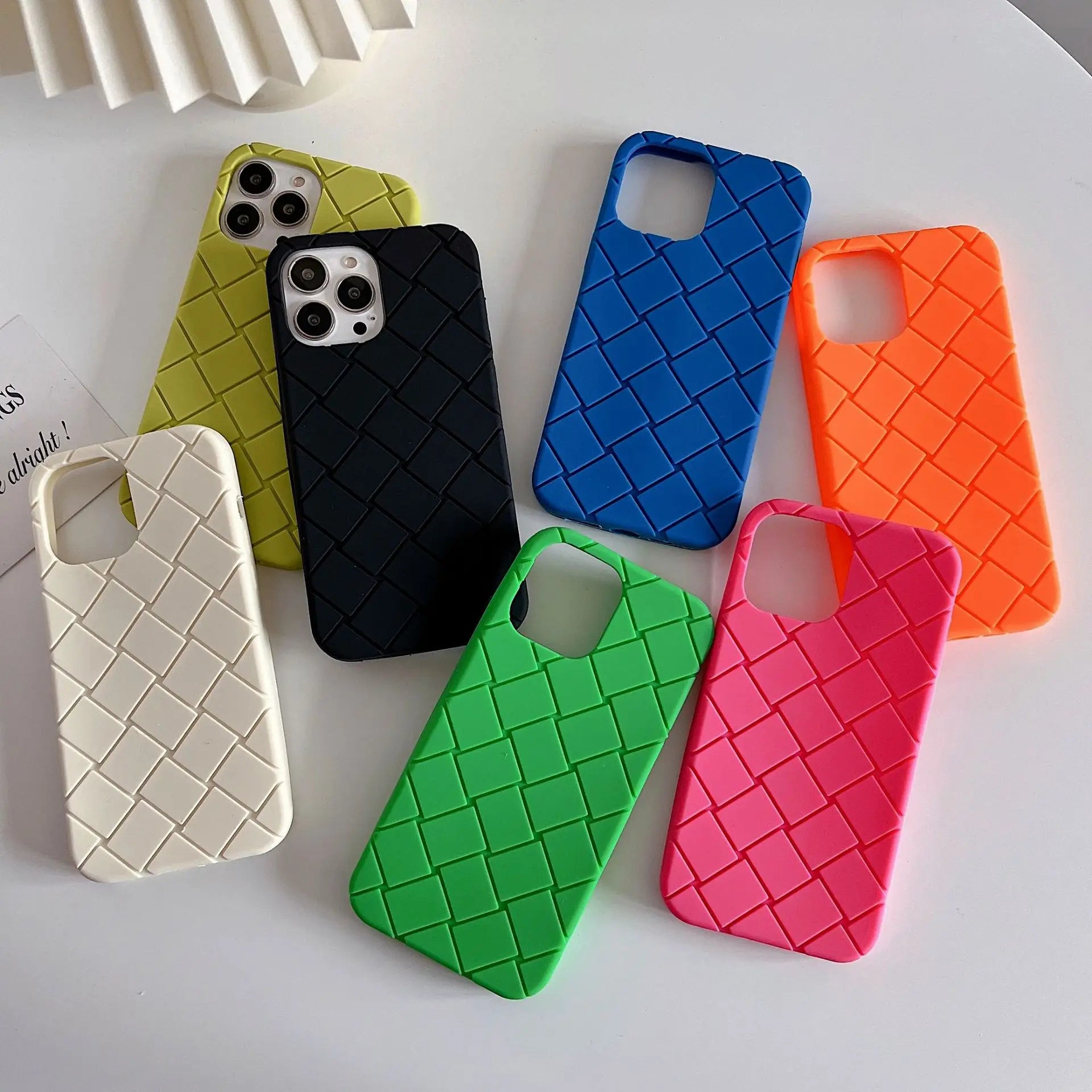 Luxury Woven Pattern Tpu Phone Case for iPhone 15 14 13 12 11 Pro Max Soft Silicone Rubber Back Cover for iPhone 15 14 Female
